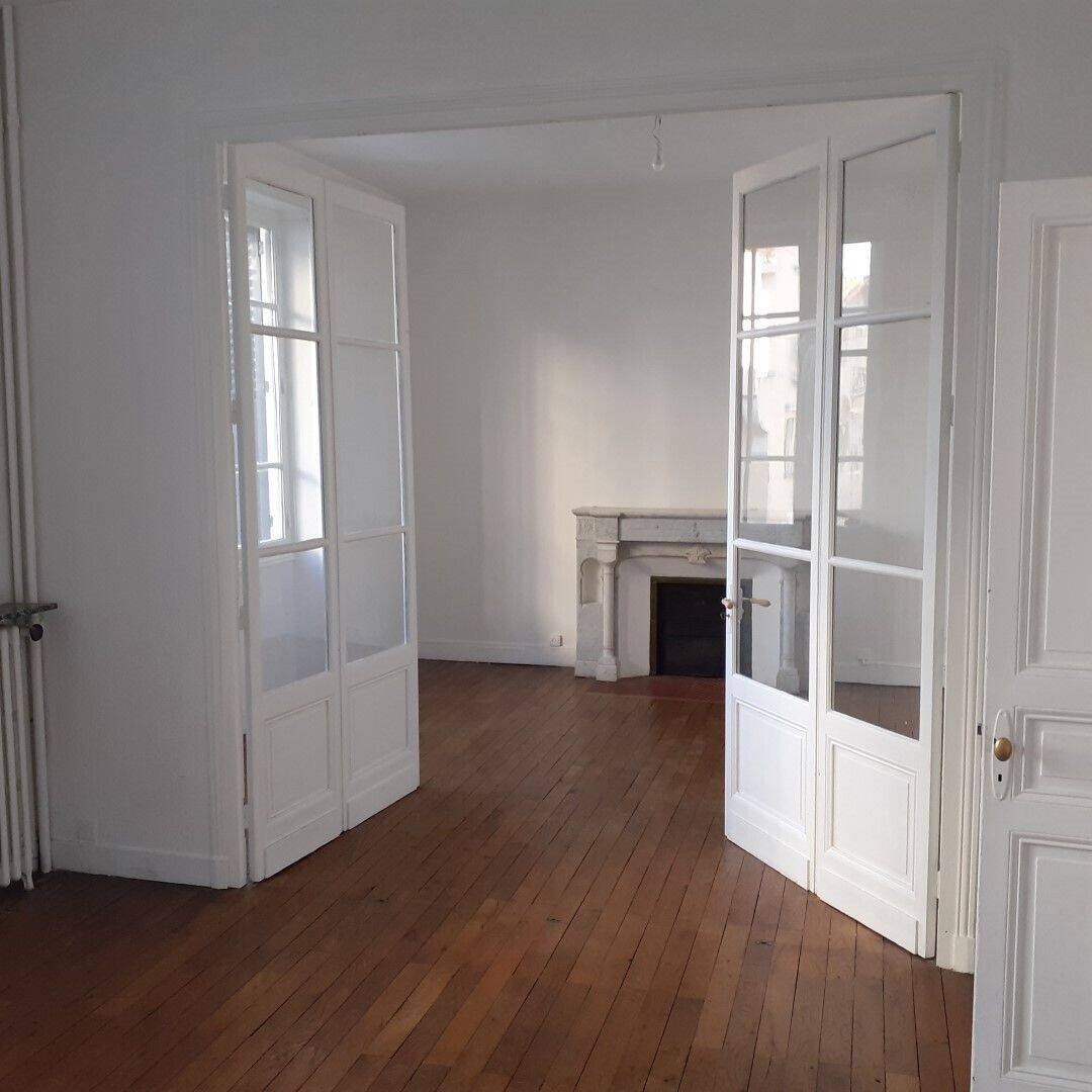 Maison à louer, 181m², Périgueux
