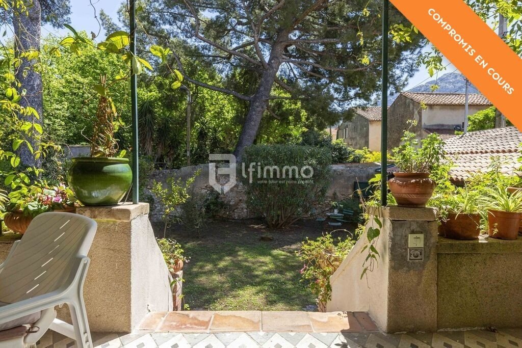 Maison à vendre, 265m², Marseille 8ème