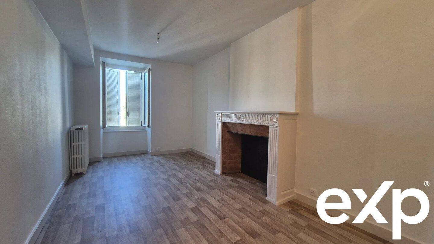 Appartement à vendre, 300m², Bellac