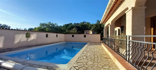 Vidauban 4 bedroom villa with swimming pool on 1736m² of fenced land