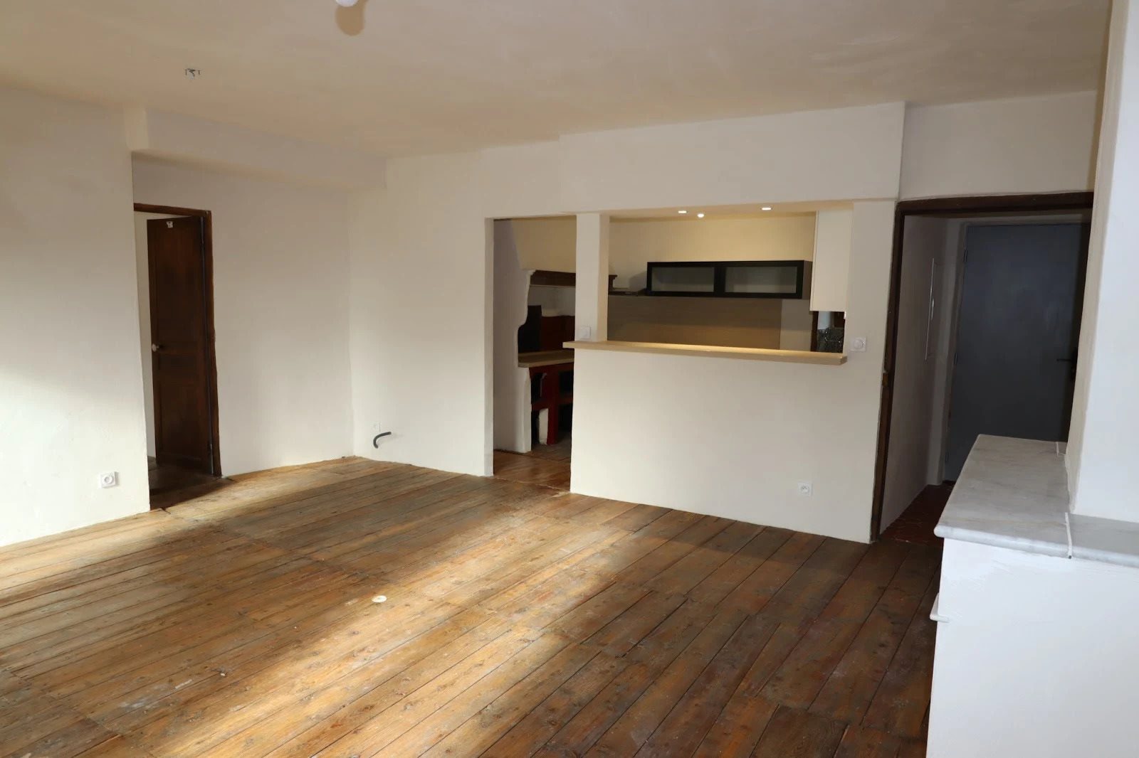 Appartement à louer, 89m², Beauvezer