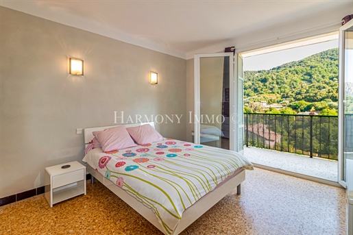 15 minutes from Sagone on the Top Floor 3/4 Rooms in Vico - Mountain View Full South
