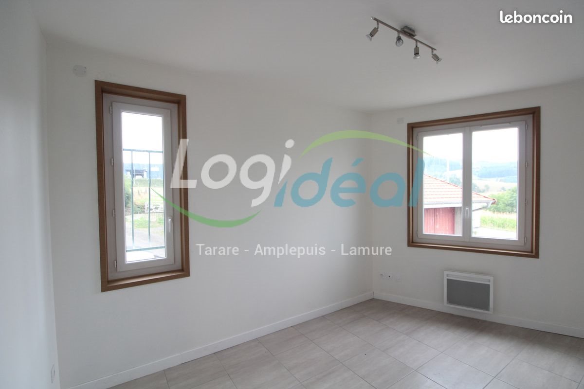 Appartement à louer, 74m², Amplepuis