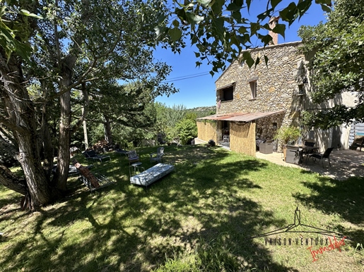 Magnificent Drôme property