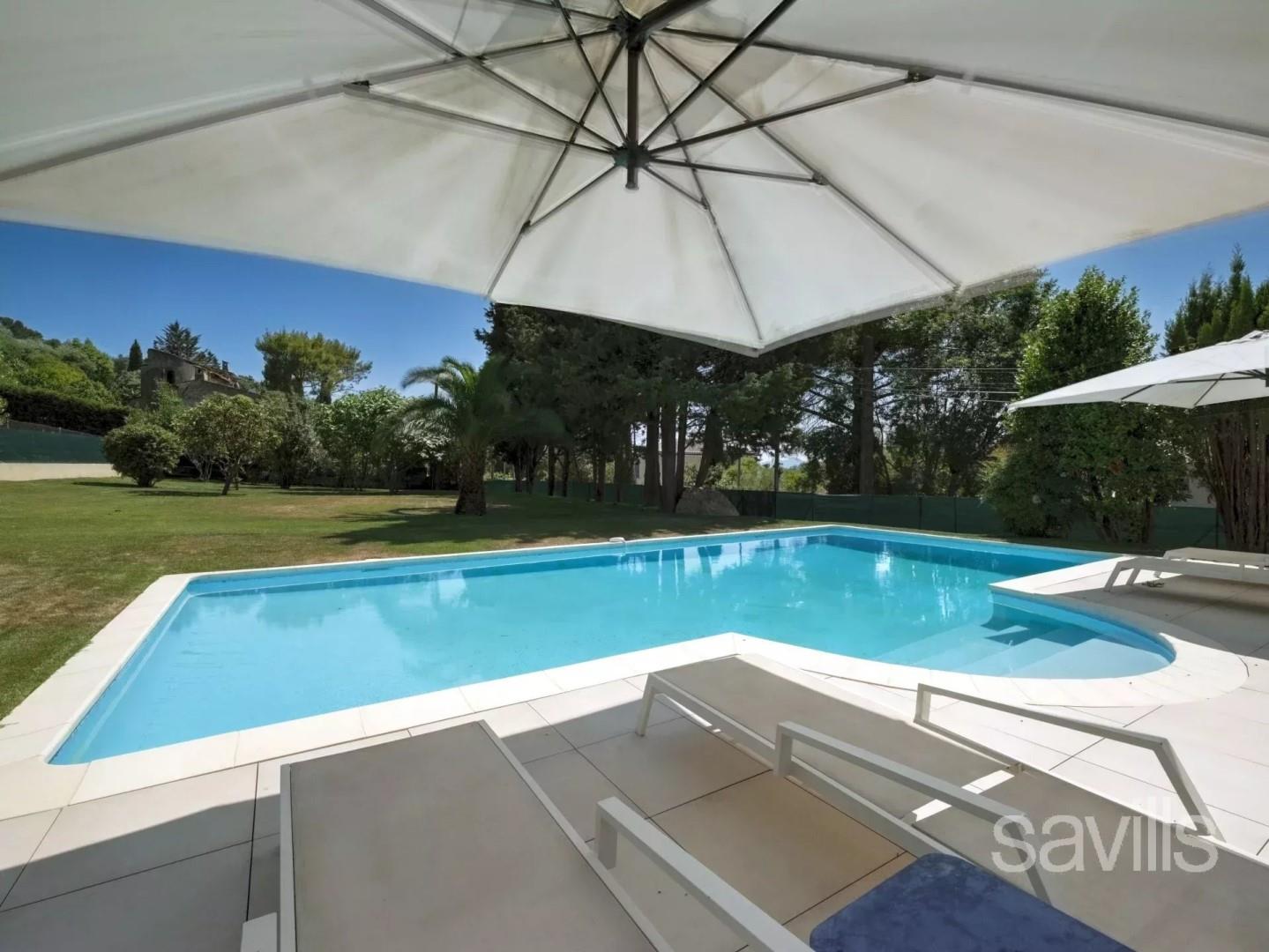 Maison à louer, 221m², Mouans-Sartoux