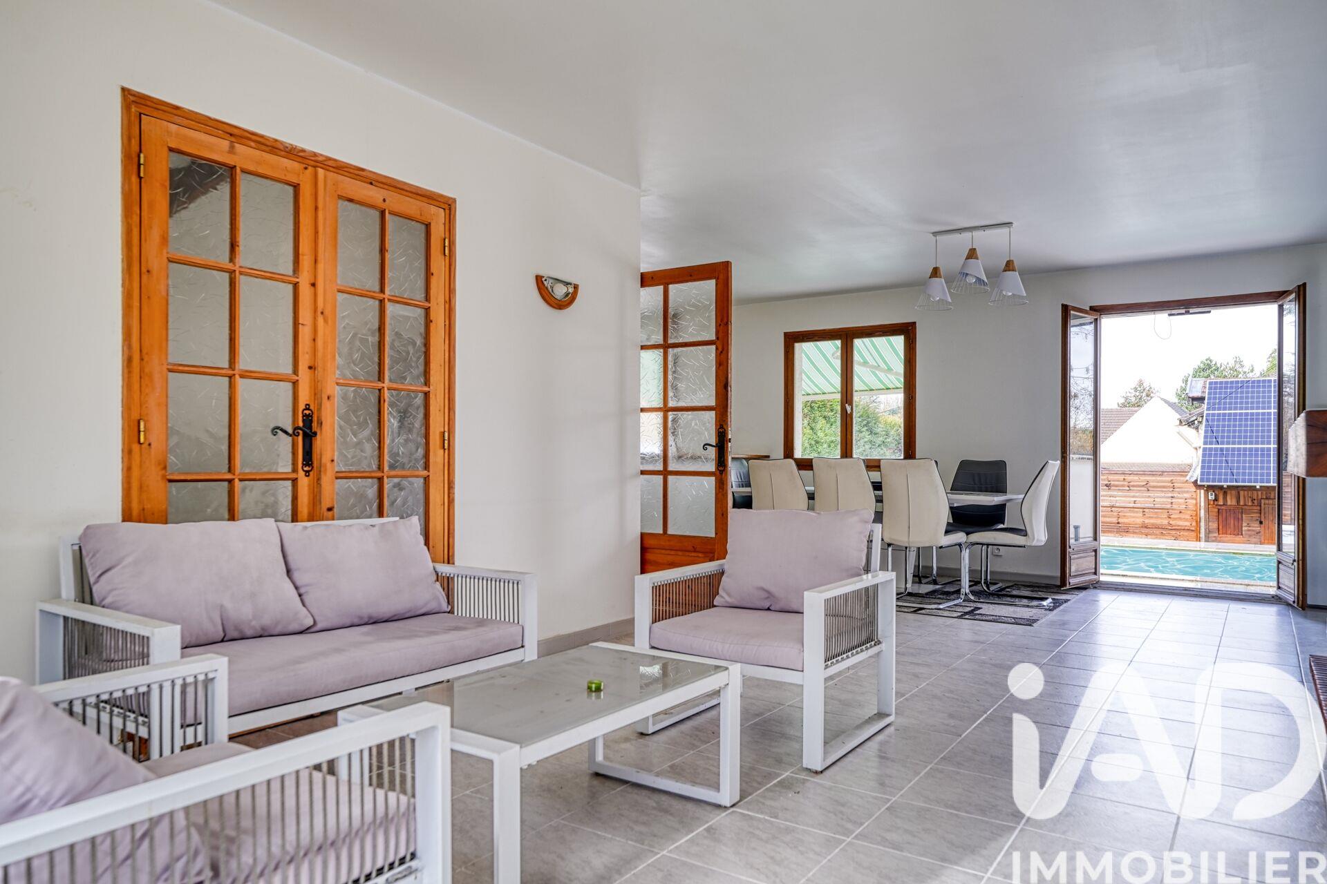 Maison à vendre, 135m², Mériel