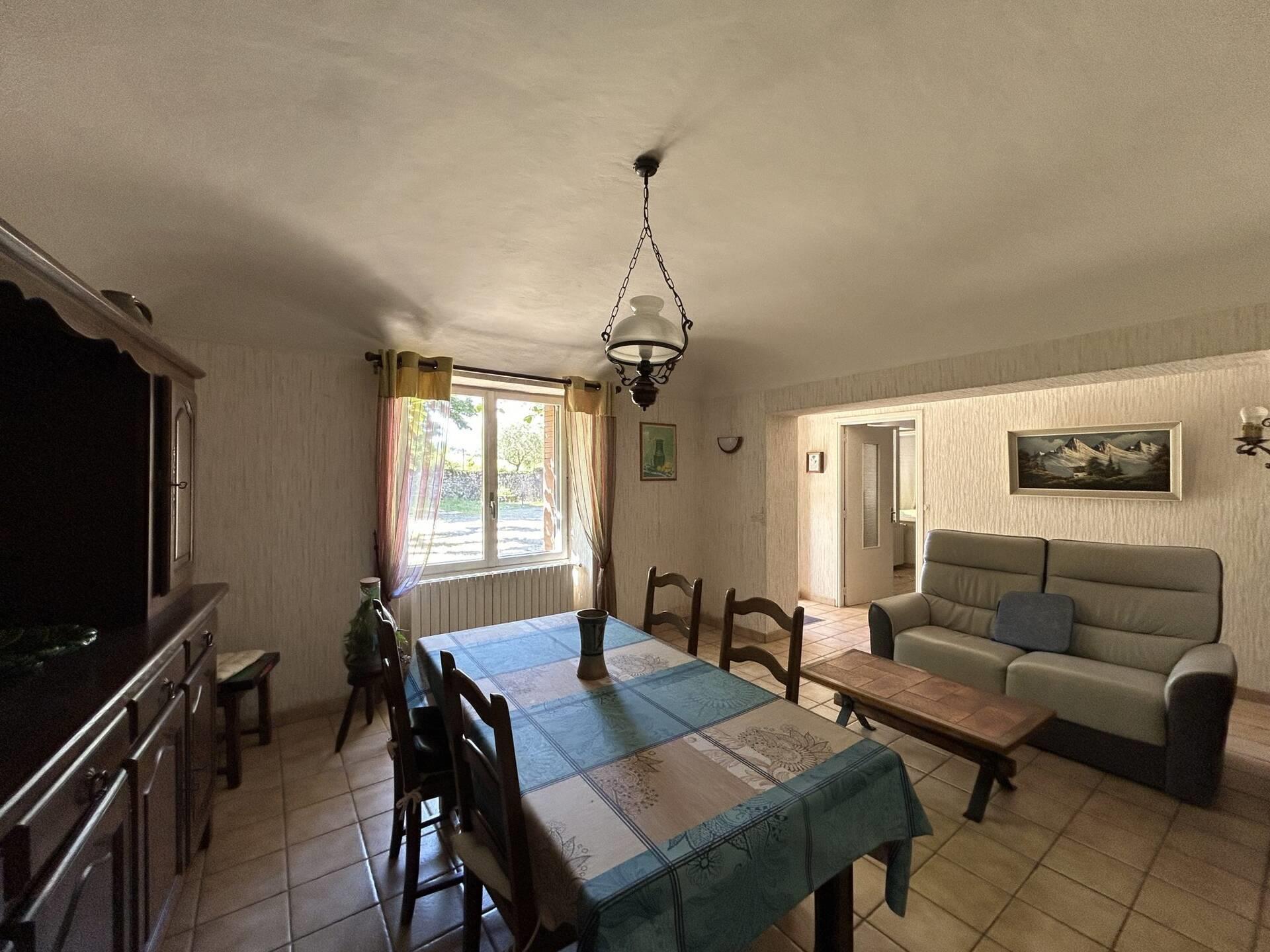 Appartement à vendre, 212m², Saint-Vincent-de-Barrès