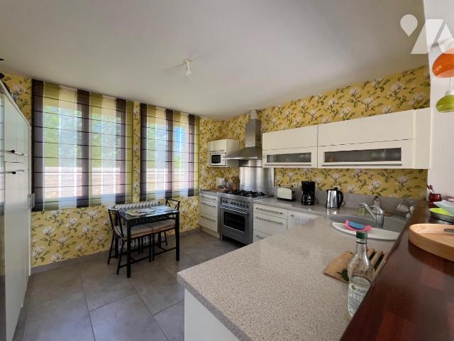 Maison à vendre, 138m², Montmartin-sur-Mer