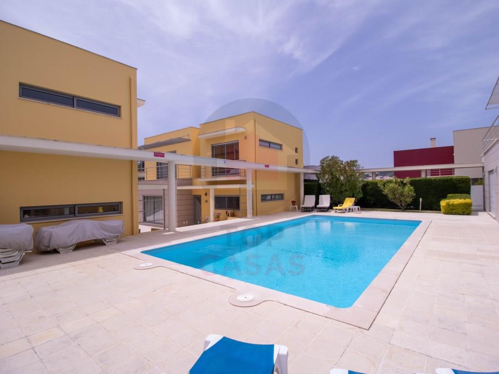 Modernes Haus in Foz do Arelho.