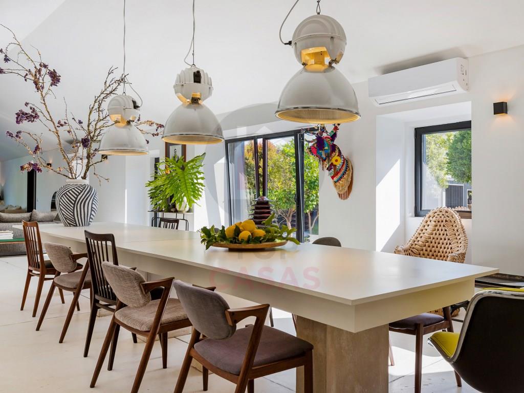 Exclusive Retreat with Private Pool and Garden on the Silver Coast