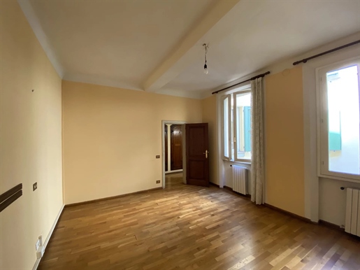 Italy | Modena | Apartment | 3 Bedrooms | 3 Bathrooms | 200 sqm | €490,000 | Ref: