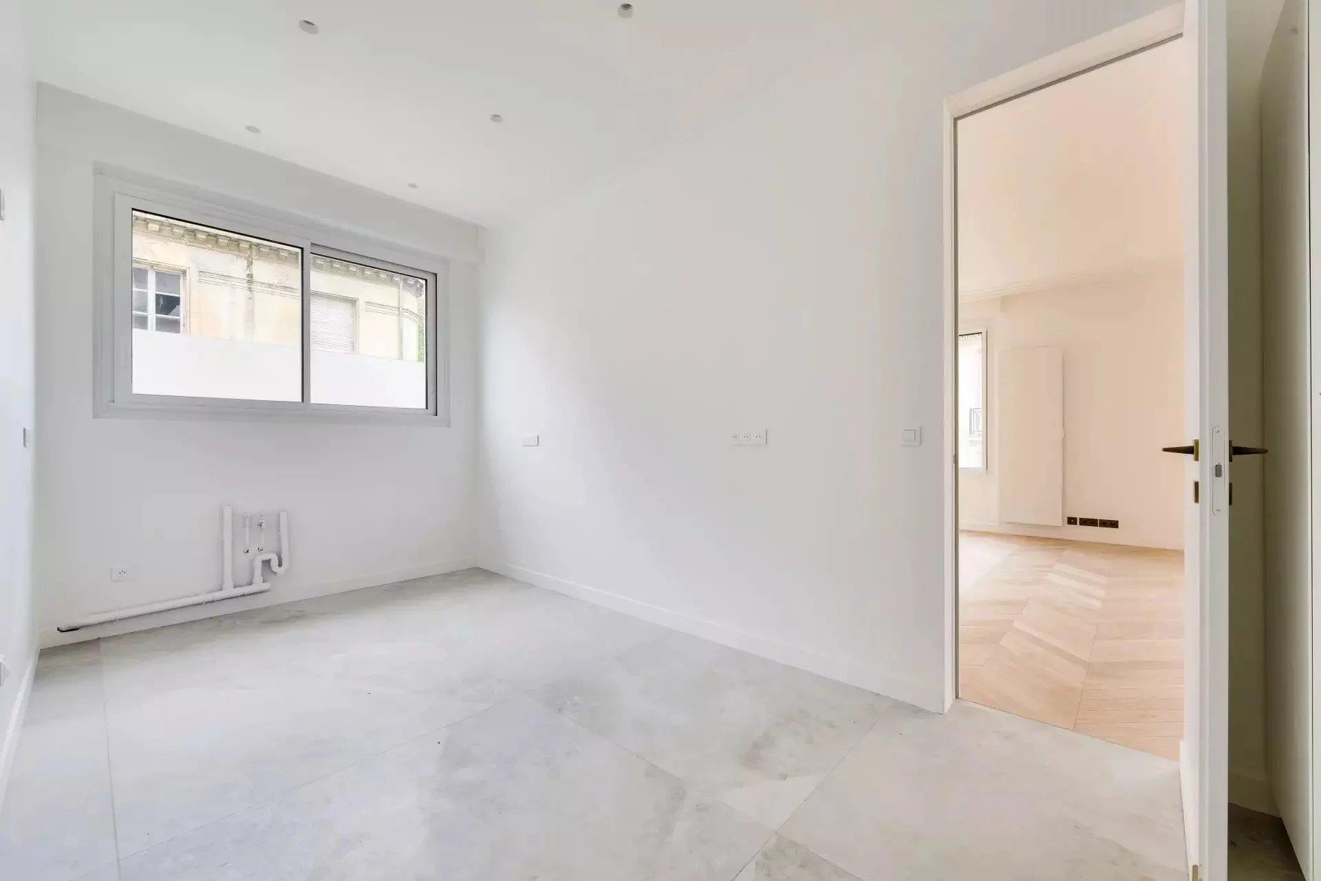 France | Paris 16ème | 4 Chambres à coucher | 2 salles de bains | 176 m² | 2 560 000 € | Ref: