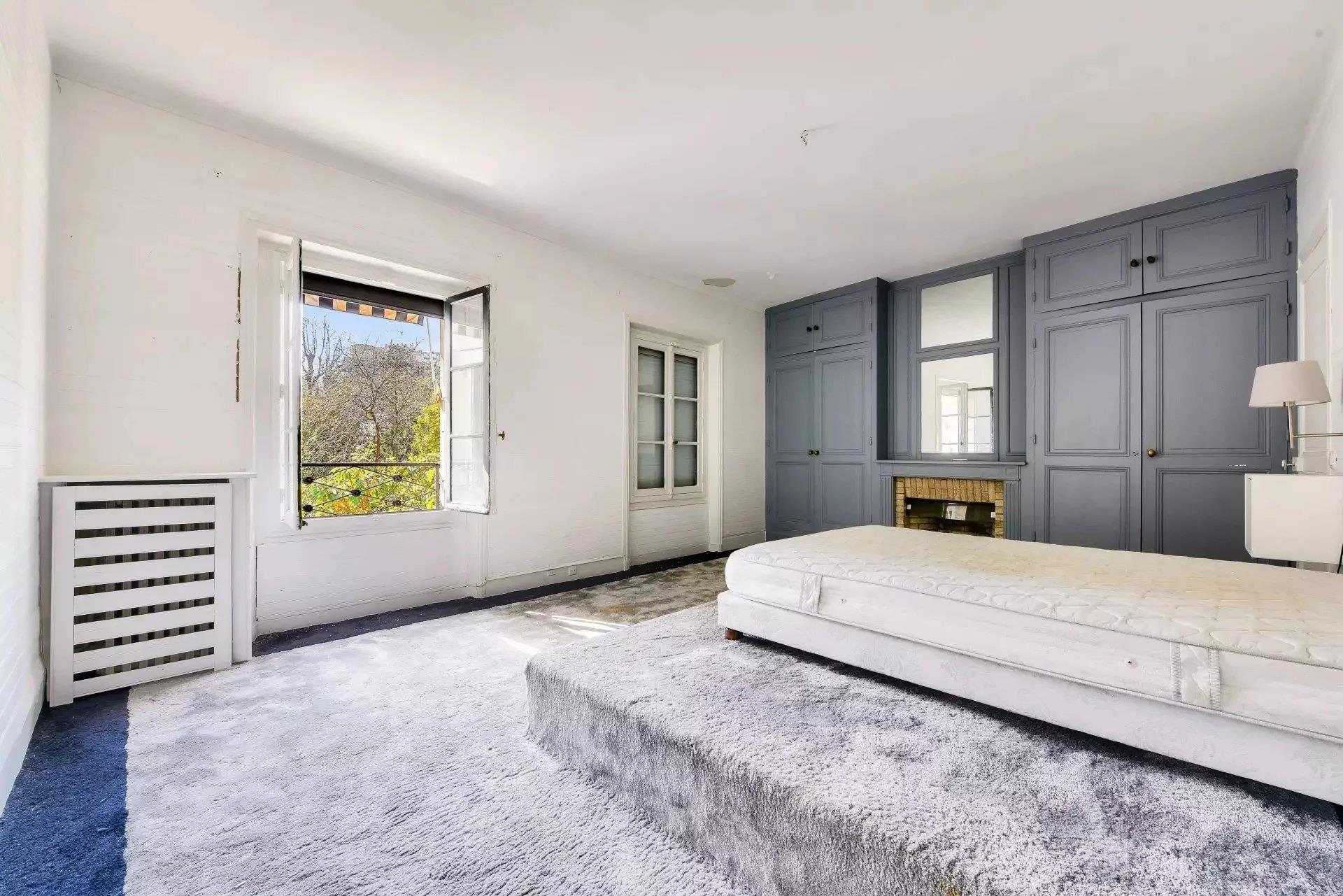 France | Paris 16th | 6 Bedrooms | 7 Bathrooms | 471.92 sqm | €11,900,000 | Ref: