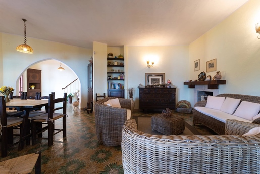 Italy | Cagliari | Villa | 4 Bedrooms | 3 Bathrooms | 144 sqm | €575,000 | Ref: