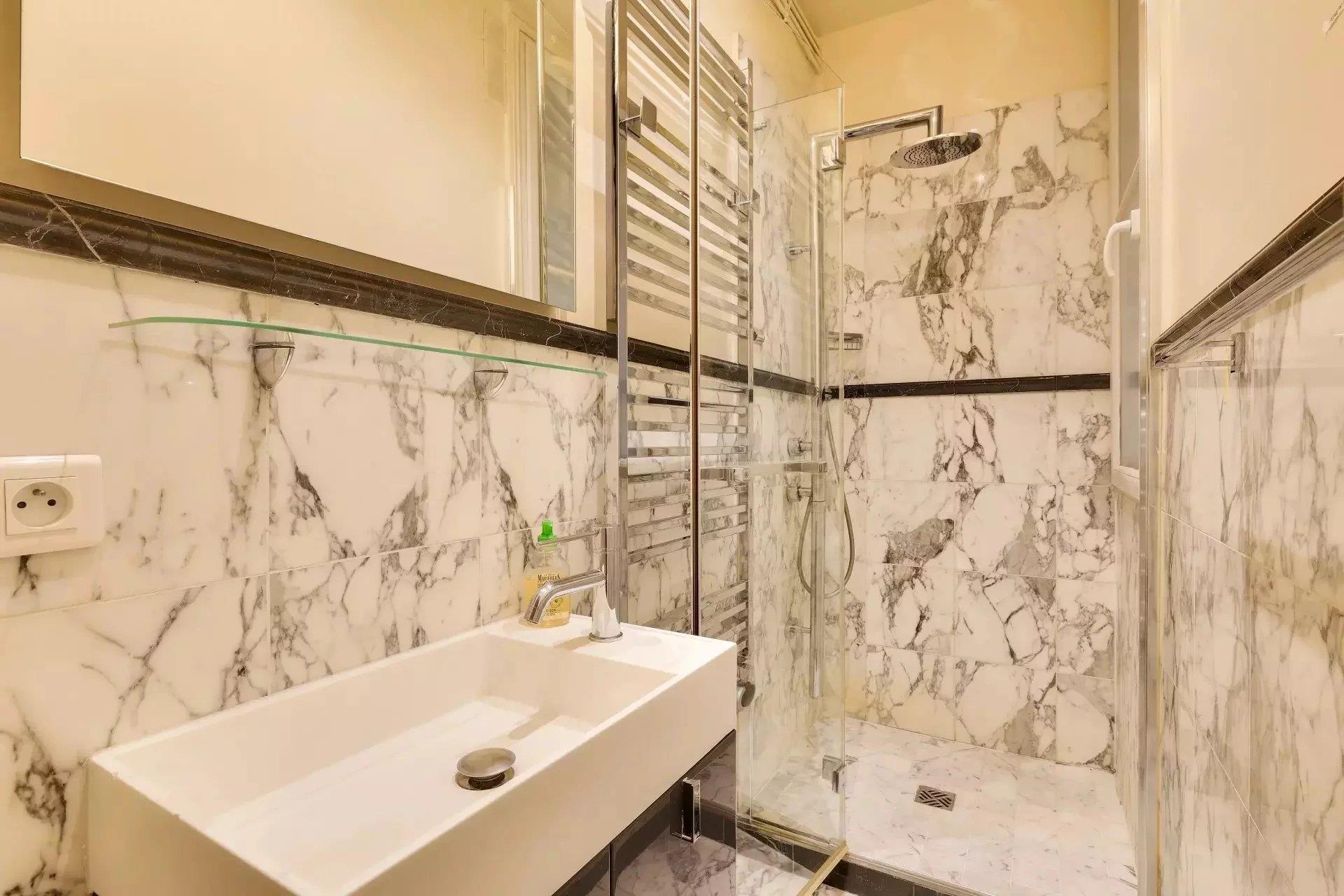 Compra: Apartamento (75006)