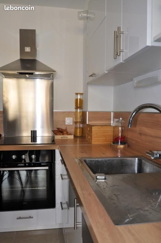 Appartement à louer, 40m², Saint-Estève