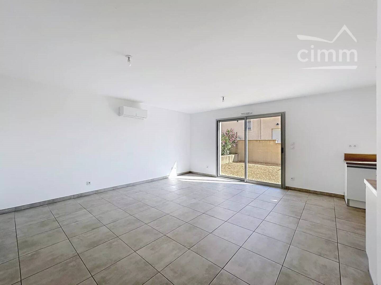Maison à louer, 88m², Sablet