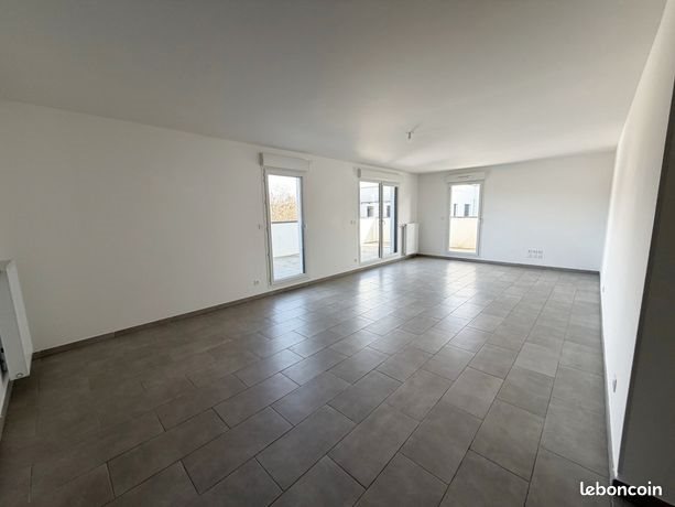Appartement à louer, 111m², Irigny
