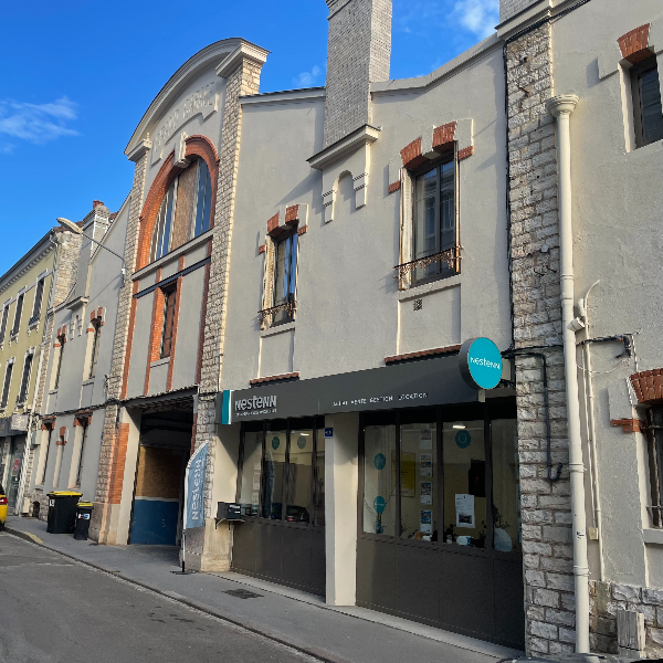 company logo : NESTENN Chalon-sur-Saône